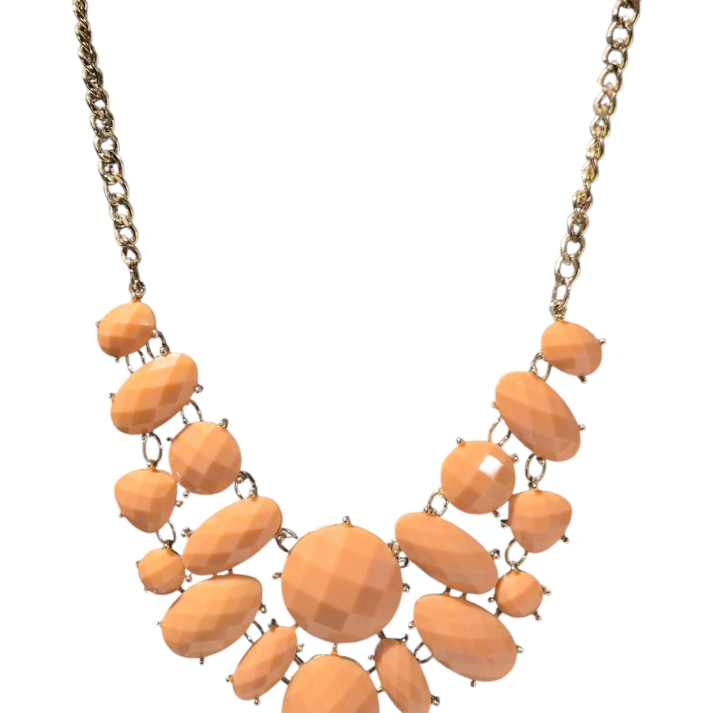 CHUNKY beaded fashion necklace Peach